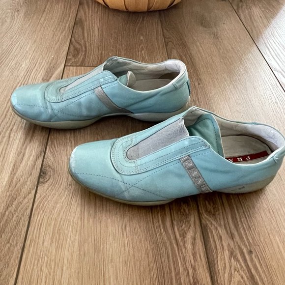 Vintage Prada Women's Slip On Leather Loafers Sky Blue Size 35.5 EU or 5 US - Picture 6 of 10